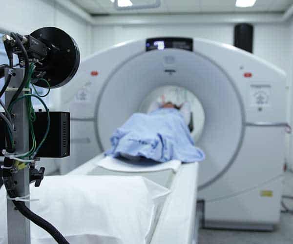 patient using mobile CT scanner