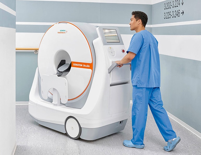 Mobile CT Scanner Allows Patients To Stay in the ICU While Connected to Monitors and Devices | Catalina Imaging